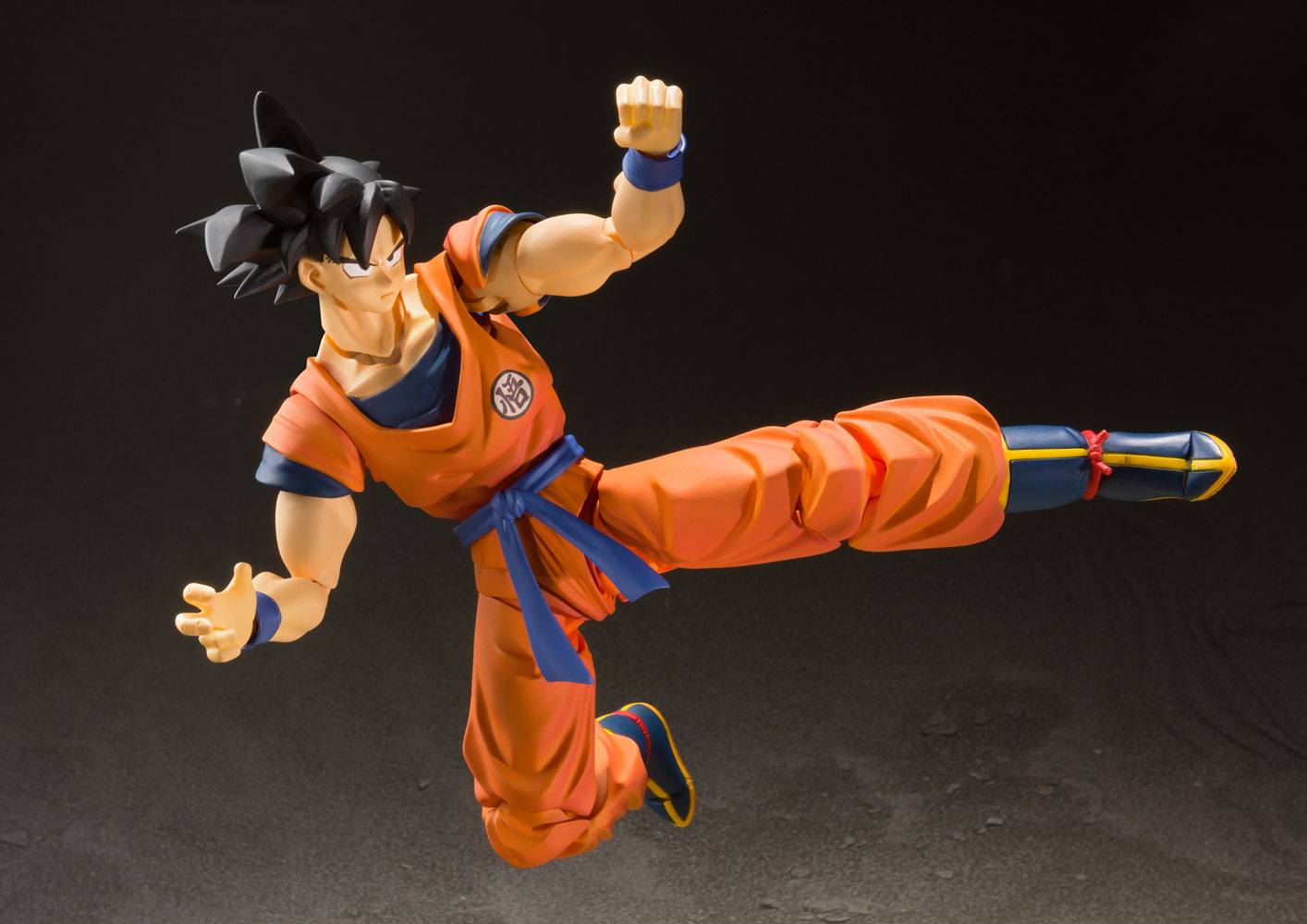 Dragon Ball Z S.H. Figuarts Action Figure Son Goku (A Saiyan Raised On Earth) 14 cm
