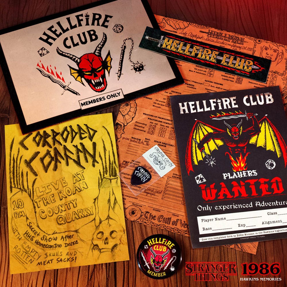 Stranger Things Hawkins Memories Kit Vecna´s Course Limited Edition - Severely damaged packaging