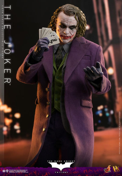 The Dark Knight DX 32 1/6 The Joker 31 cm Action Figure