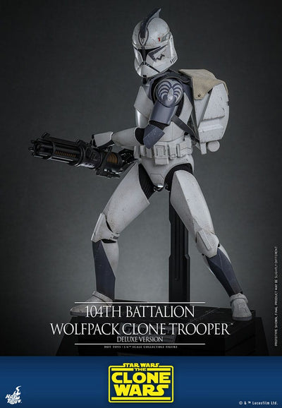 Star Wars The Clone Wars Action Figure 1/6 104th Battalion Wolfpack Clone Trooper Deluxe Version 30 cm - Damaged packaging