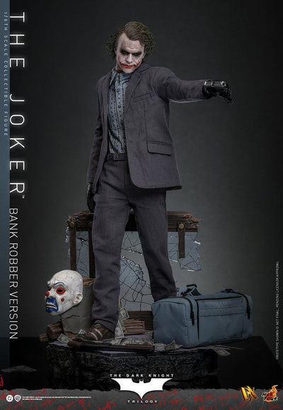 The Dark Knight DX Action Figure 1/6 The Joker (Bank Robber Version) 30 cm