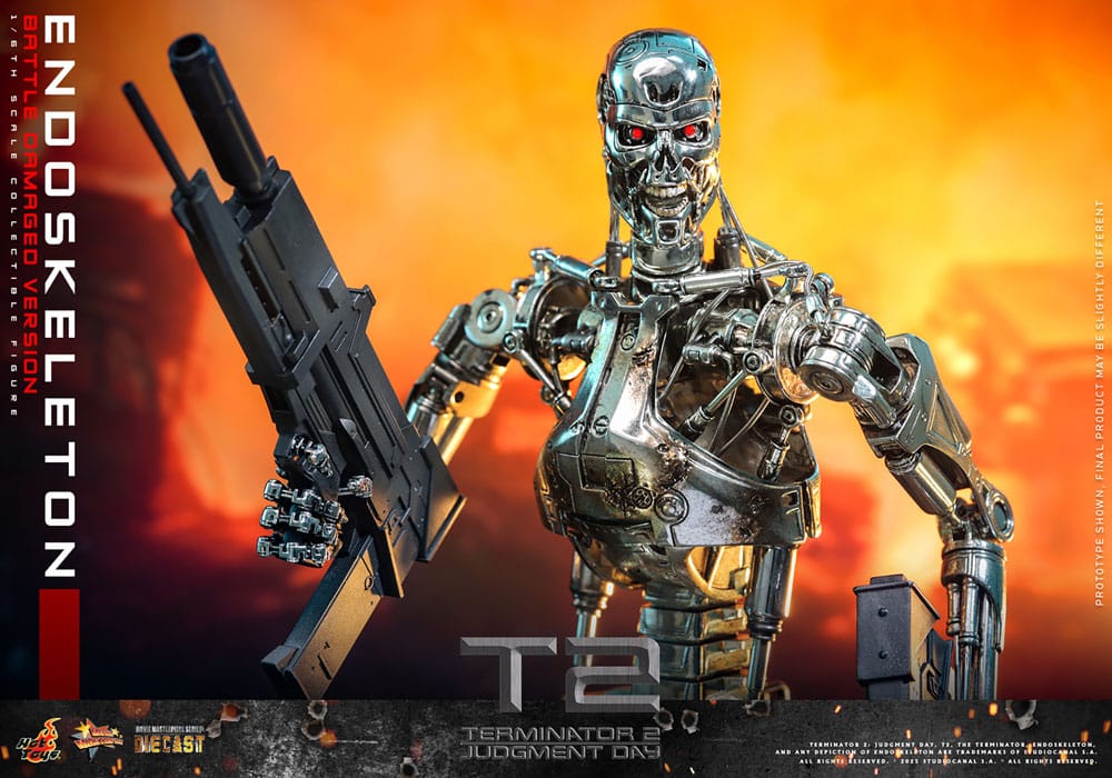 Terminator 2: Judgment Day Movie Masterpiece Die-cast Action Figure 1/6 Endoskeleton (Battle Damaged Version) 31 cm