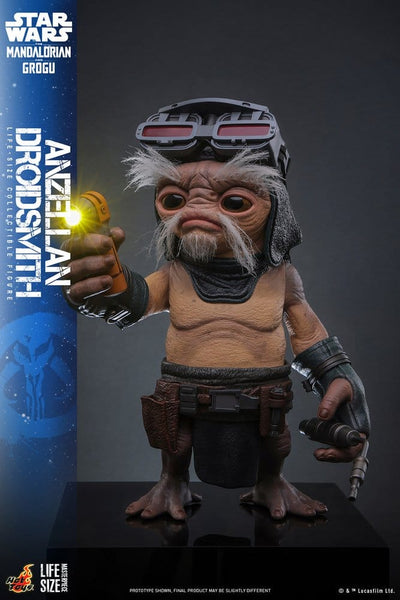 Star Wars: The Mandalorian & Grogu Life-Size Figure Anzellan Droidsmith 27 cm