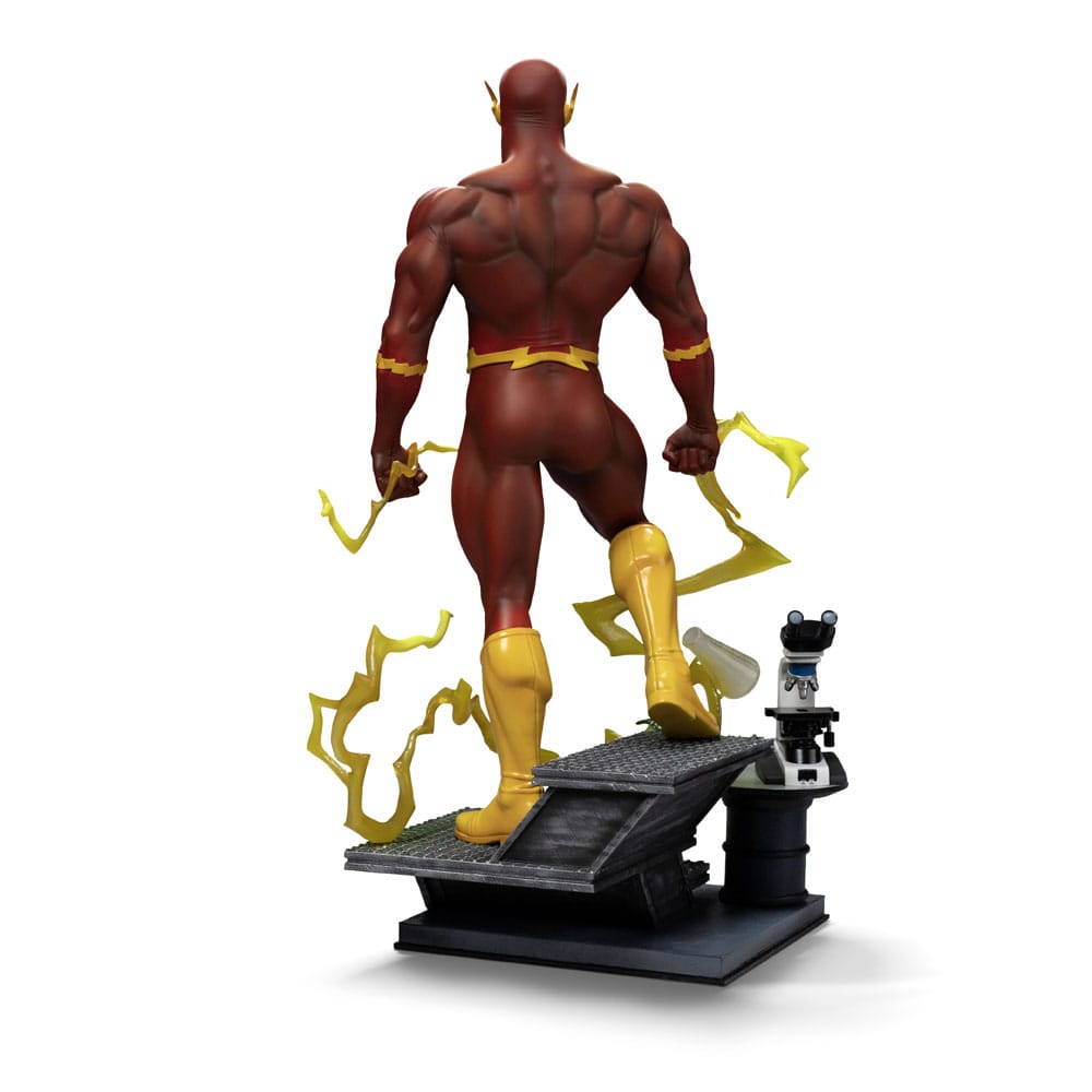 DC Comics Legacy Replica Statue 1/4 Flash 54 cm