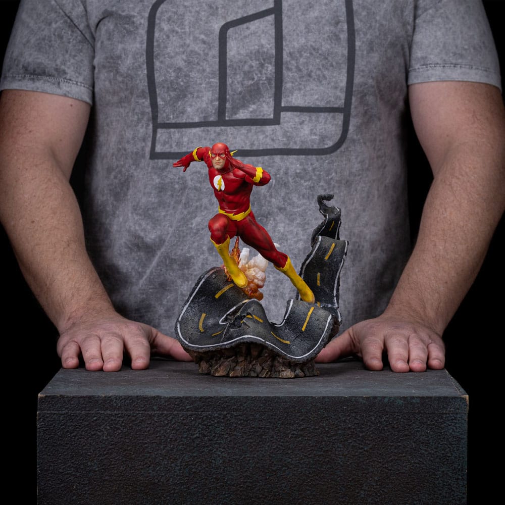 DC Comics Art Scale Statue 1/10 Flash 25 cm