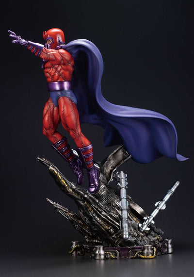 Marvel Fine Art Statue 1/6 Magneto 48 cm - Damaged packaging