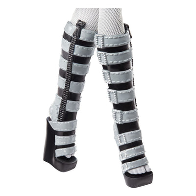 Monster High Reel Drama Doll Clawdeen Wolf in Black And White