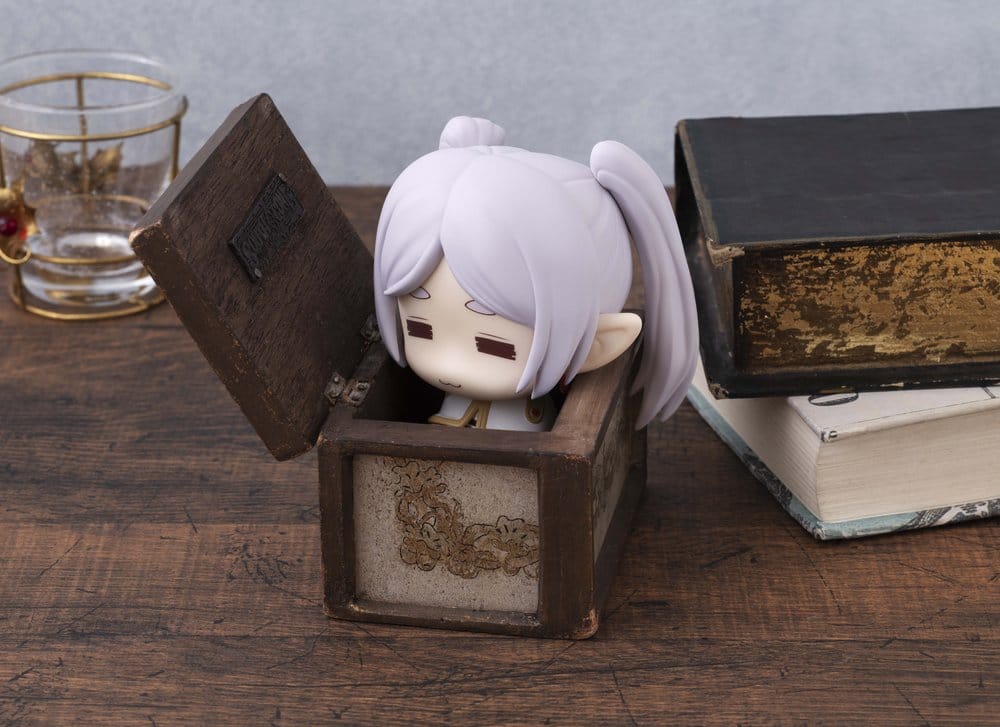 Frieren: Beyond Journey's End Look Up PVC Statues Droopy Face Ver. & Himmel 11 cm (with gift)