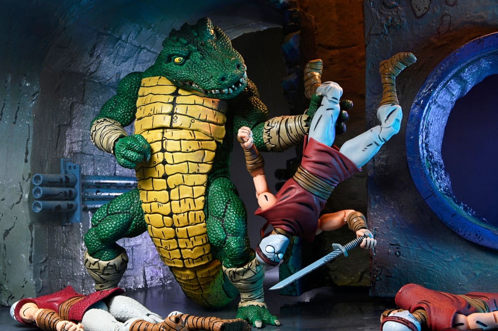Teenage Mutant Ninja Turtles (Mirage Comics) Action Figure Leatherhead 21 cm - Damaged packaging