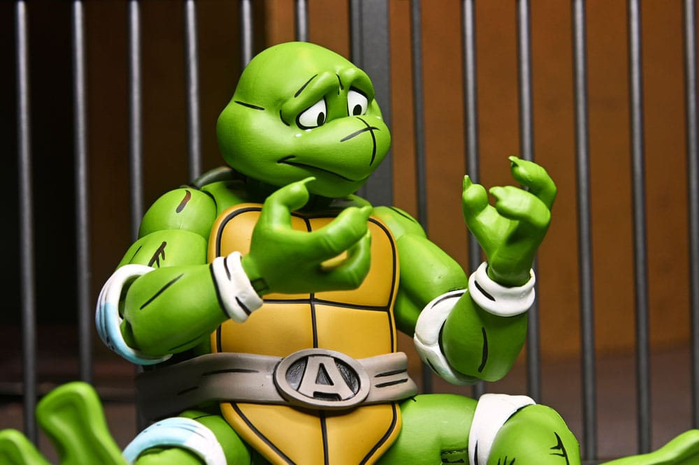 Teenage Mutant Ninja Turtles Action Figure April as the 5th Turtle 18 cm