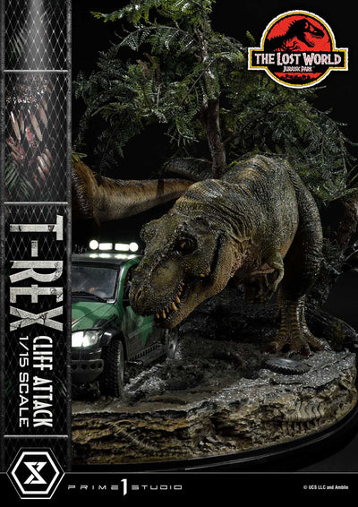 Jurassic World: The Lost World Statue 1/15 T-Rex Cliff Attack 53 cm