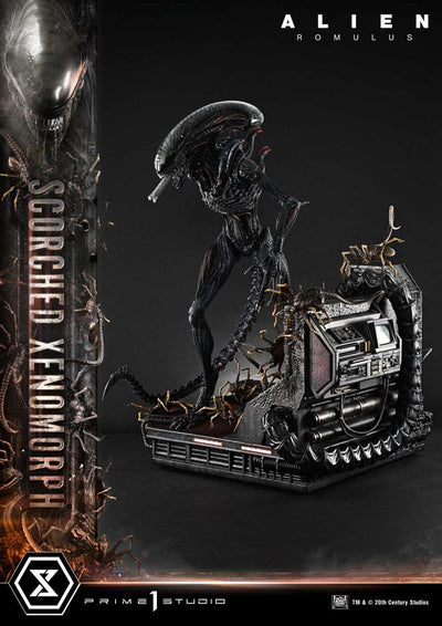 Alien: Romulus Museum Masterline XL Statue 1/3 Scorched Xenomorph Deluxe Bonus Version 98 cm