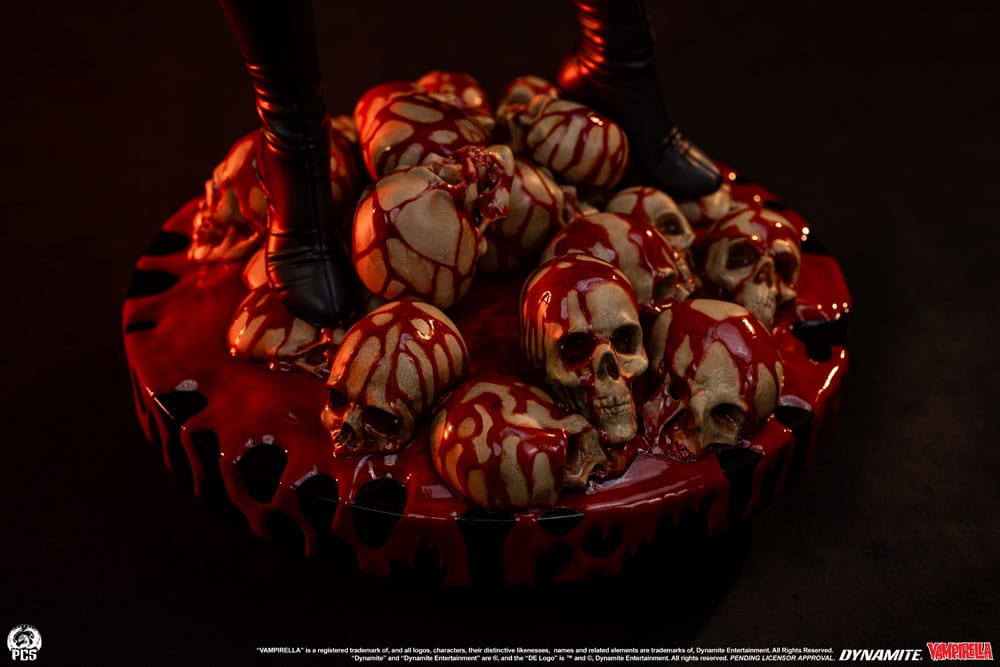 Vampirella Statue 1/2 Vampirella 112 cm