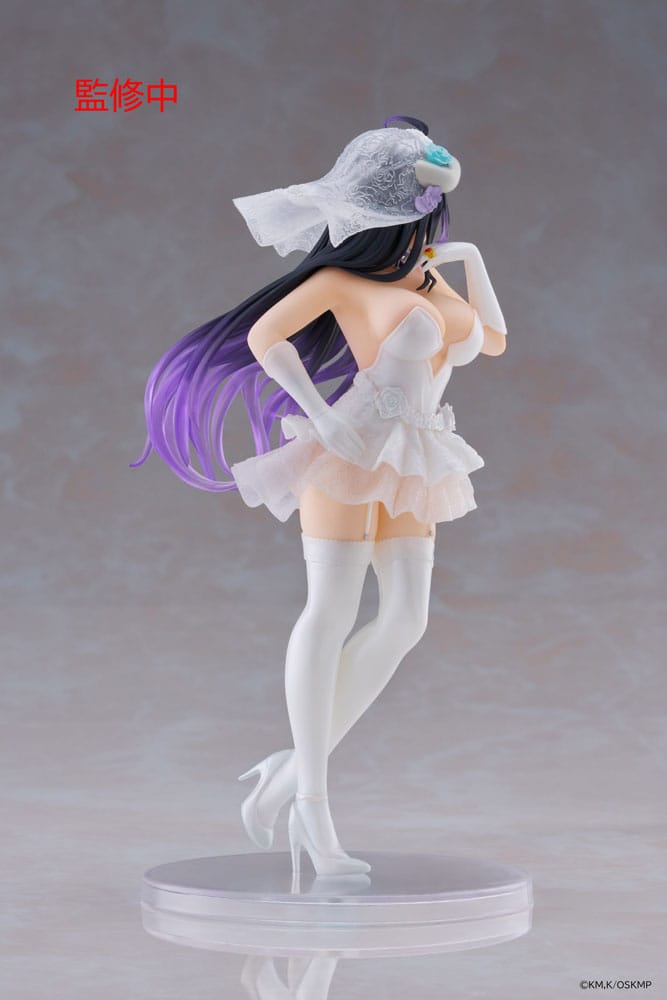 Overlord Coreful PVC Statue Albedo Wedding Ver. 18 cm - Damaged packaging