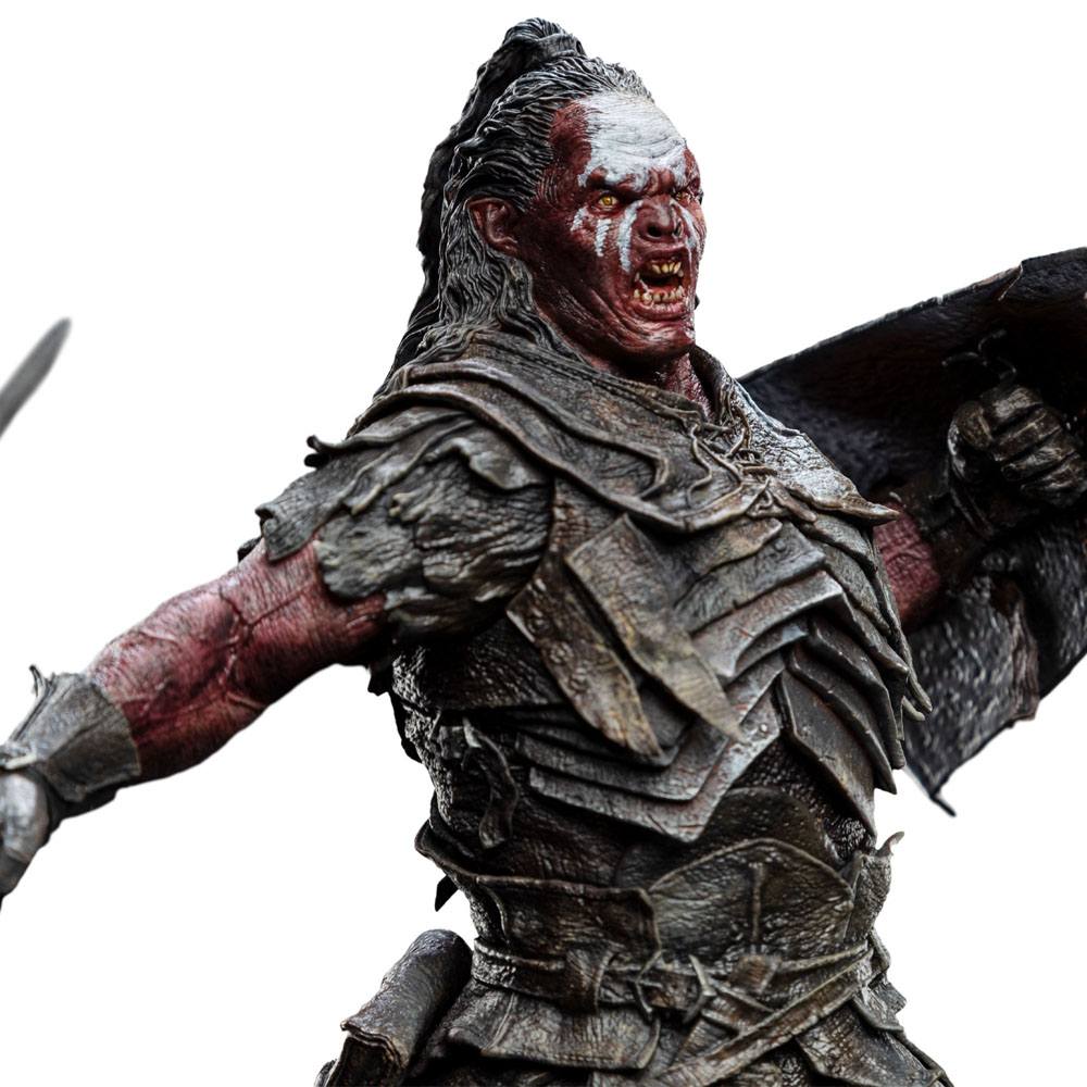 The Lord of the Rings Figures of Fandom PVC Statue Lurtz 25 cm - Damaged packaging
