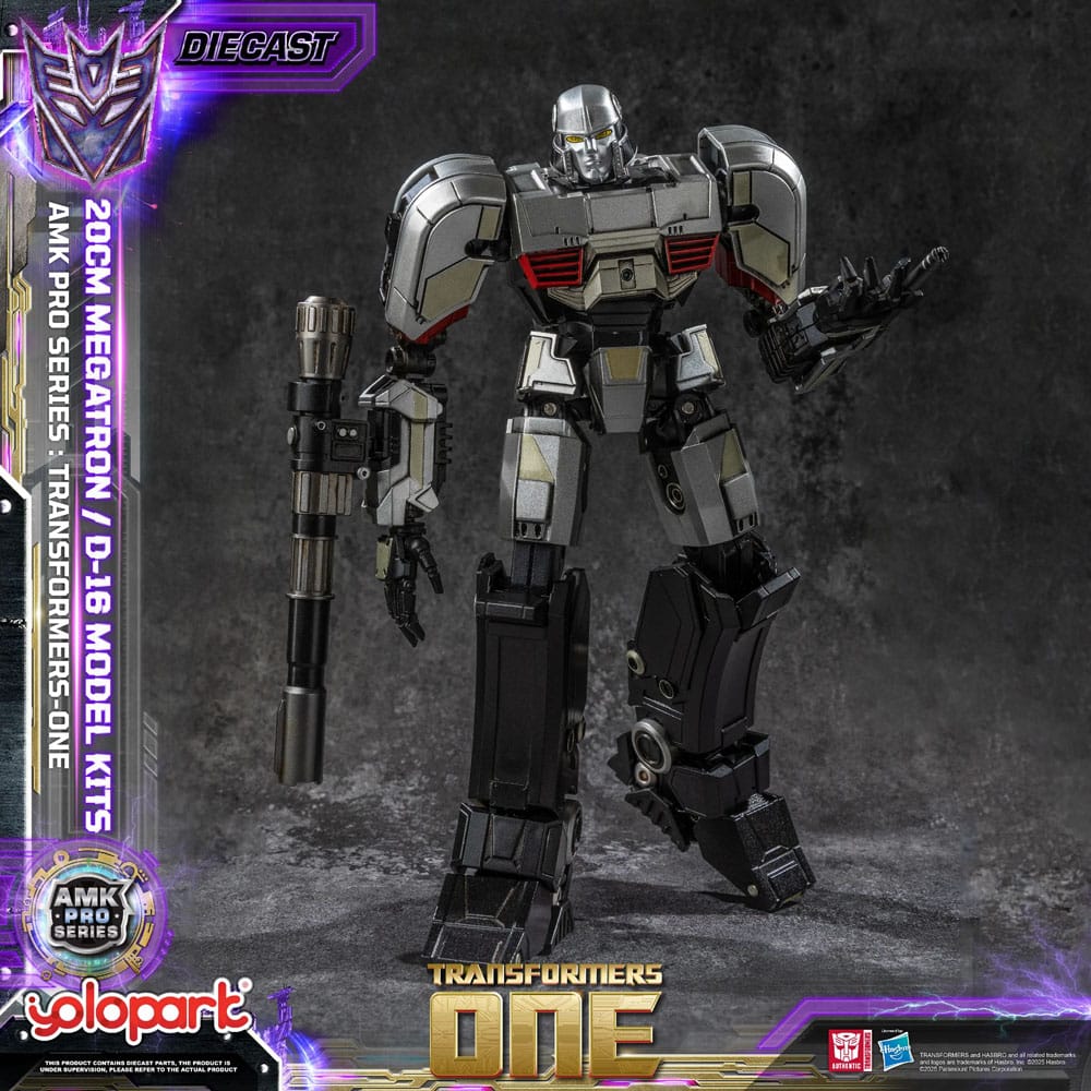 Transformers: Generation One AMK Pro Series Plastic Model Kit D-16/Megatron Final Form 20 cm