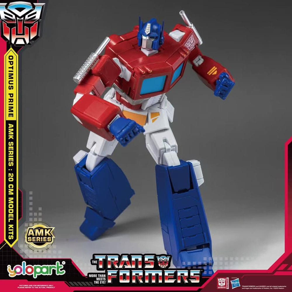Transformers Generation One AMK Series Plastic Model Kit Optimus Prime 20 cm - Damaged packaging
