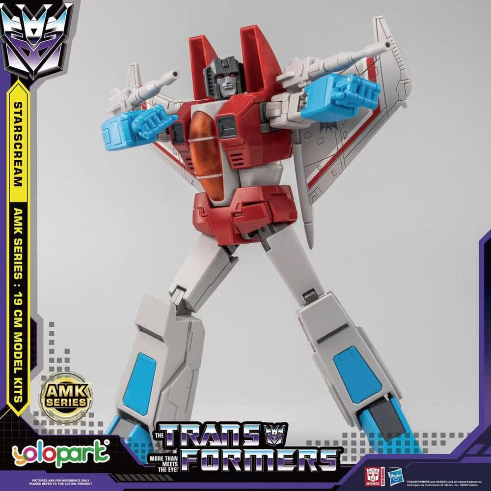 Transformers Generation One AMK Series Plastic Model Kit Starscream 19 cm - Severely damaged packaging