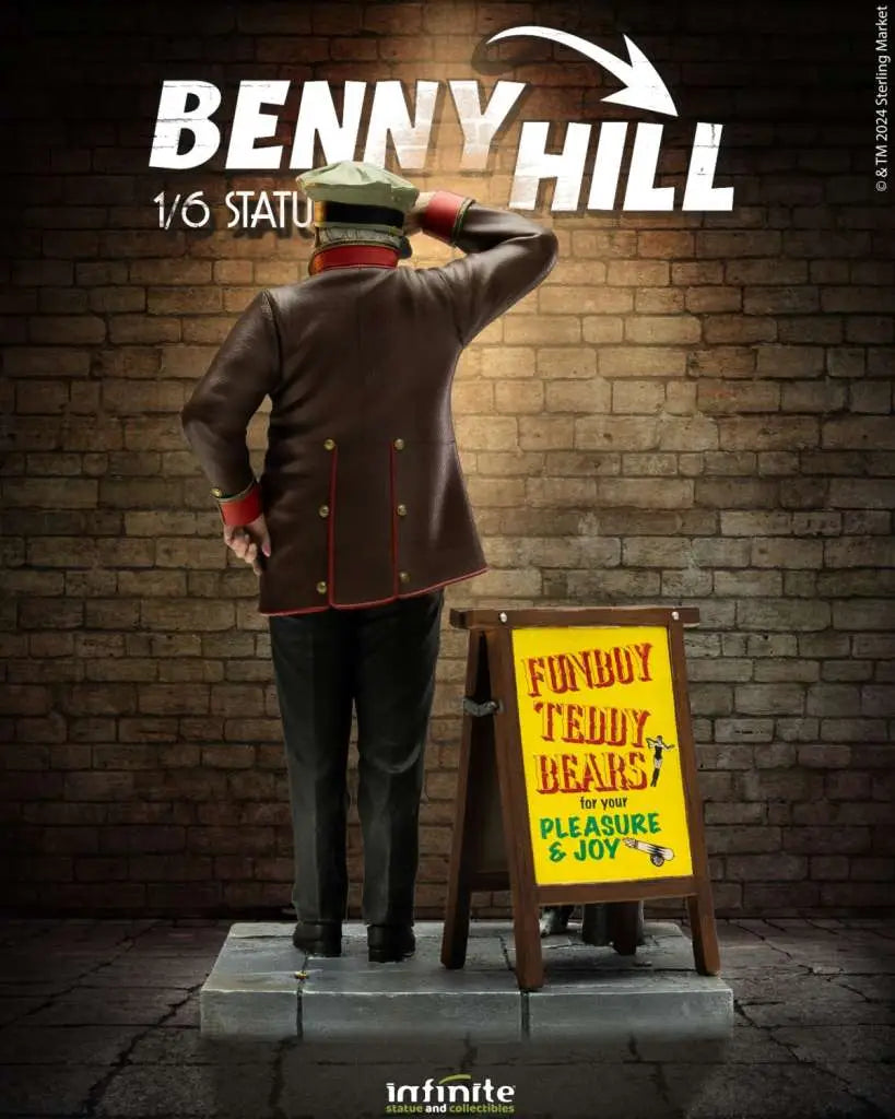 Benny Hill 1/6 Statue