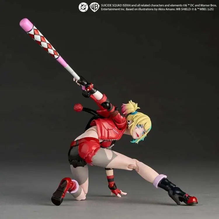 Revoltech A.y. Harley Quinn Suicide Squad Isekai Ver.