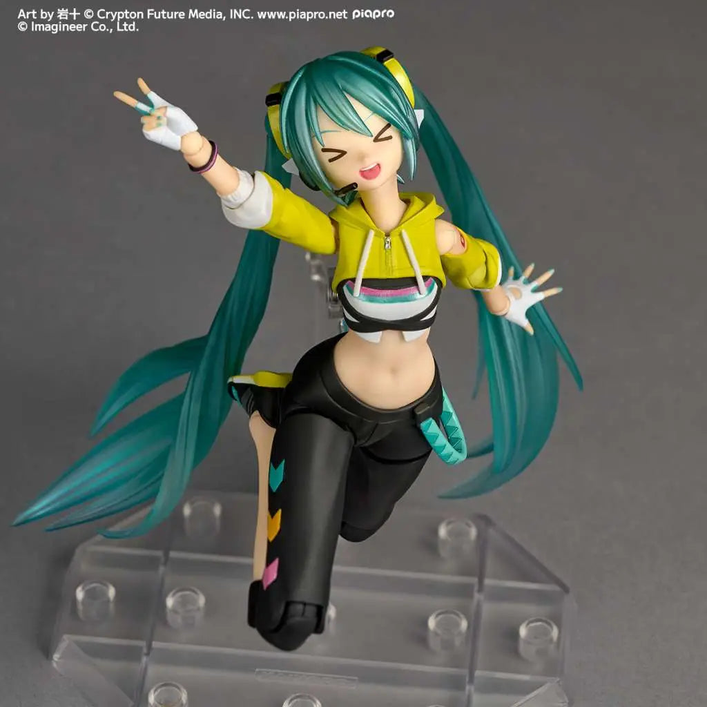 Revoltech A.y. Hatsune Miku Boxing Ver Action Figure