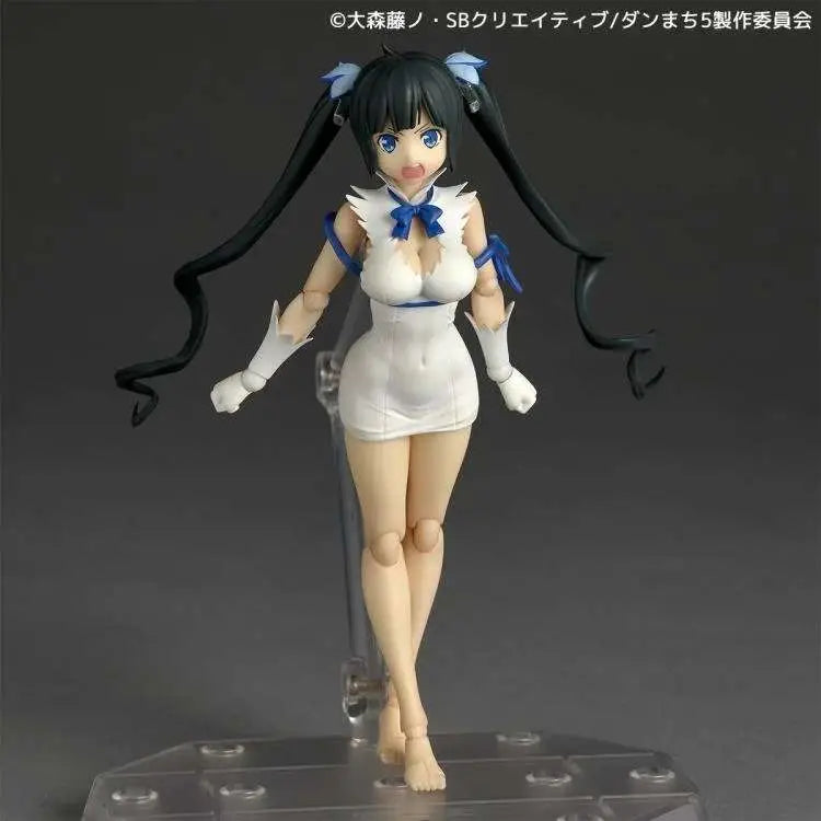 Revoltech Danmachi (is It Wrong To Try To Pick Up Girls In A Dungeon?) Hestia Action Figure