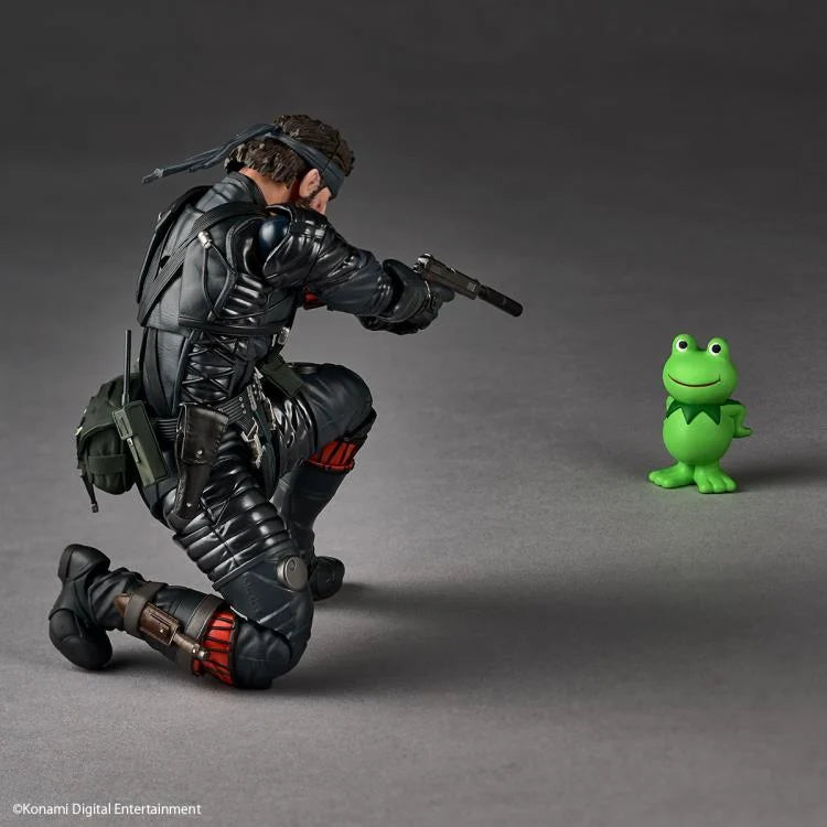 Revoltech A.y. Metal Gear Solid Delta Naked Snake Sneaking Suit Ver Action Figure