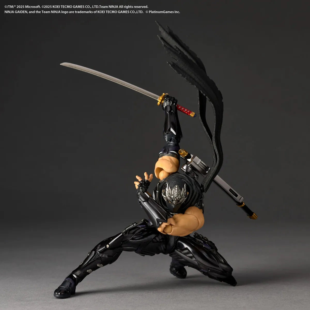 Revoltech Amazing Yamaguchi Ryu Hayabusa Ninja Gaiden 4 Action Figure