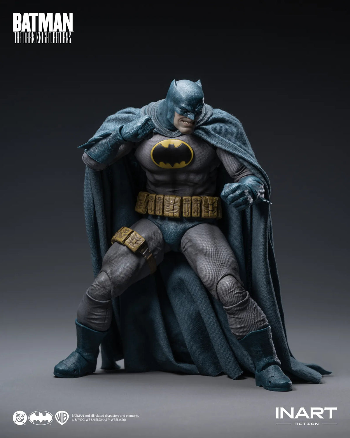 Batman The Dark Knight Returns Blue Suit 1/12 Action Figure
