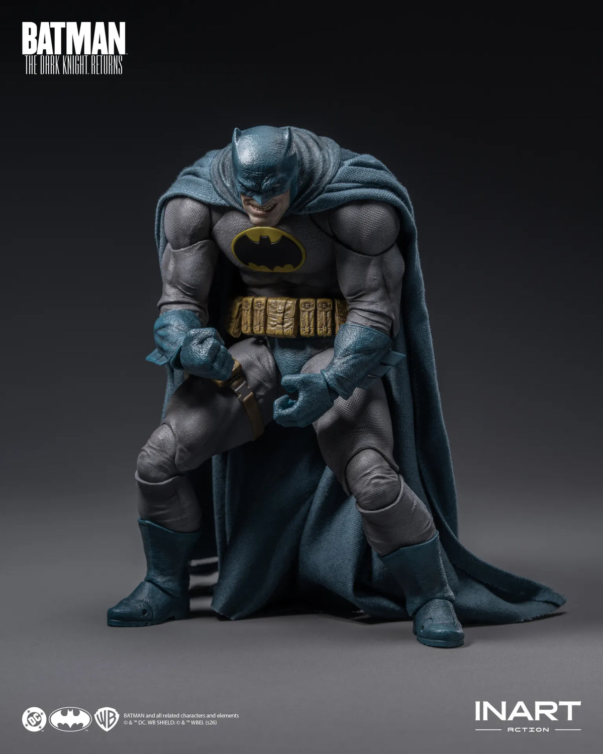 Batman The Dark Knight Returns Blue Suit 1/12 Action Figure