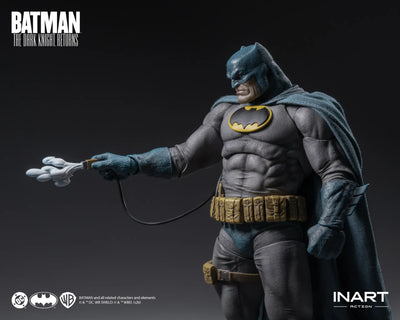 Batman The Dark Knight Returns Blue Suit 1/12 Action Figure
