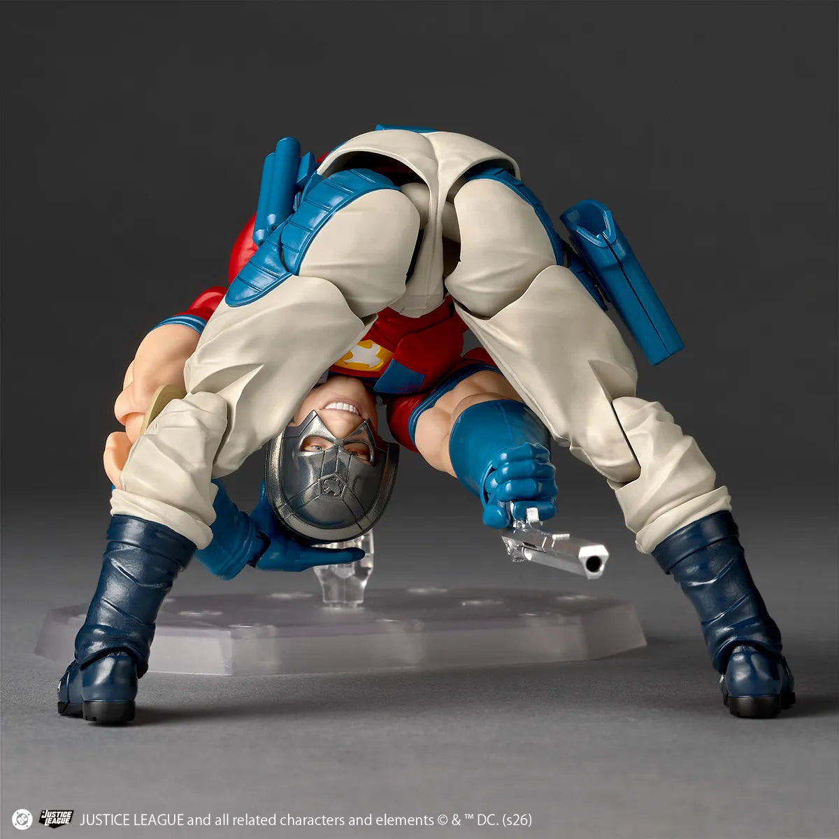 Revoltech Amazing Yamaguchi Dc Peacemaker Action Figure