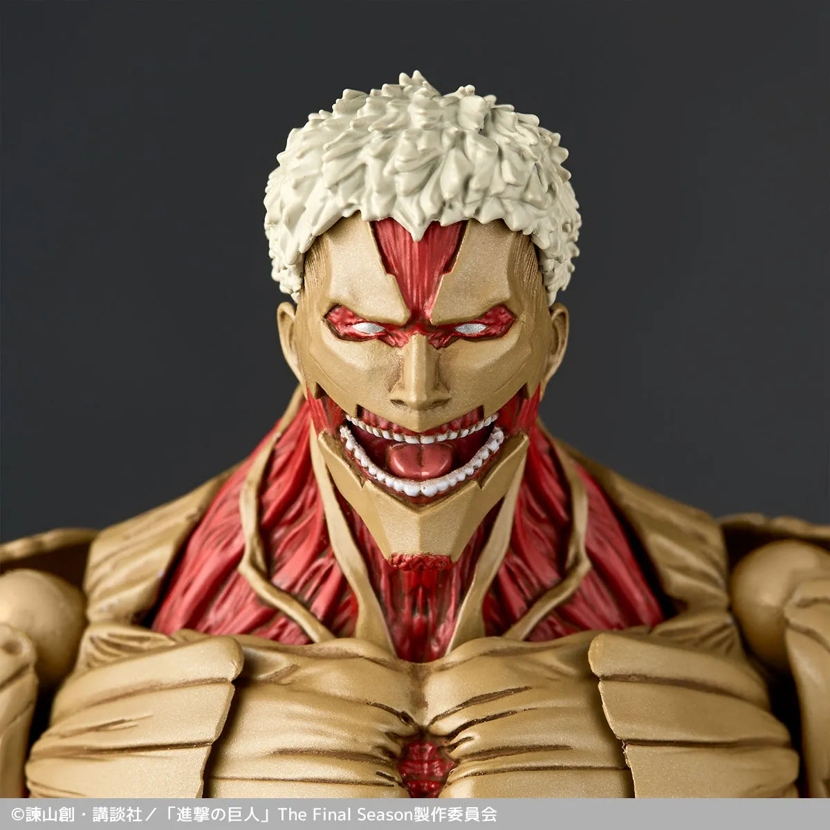 Revoltech A.y.attack On Titan Armored Titan 2027 Re-release Action Figure