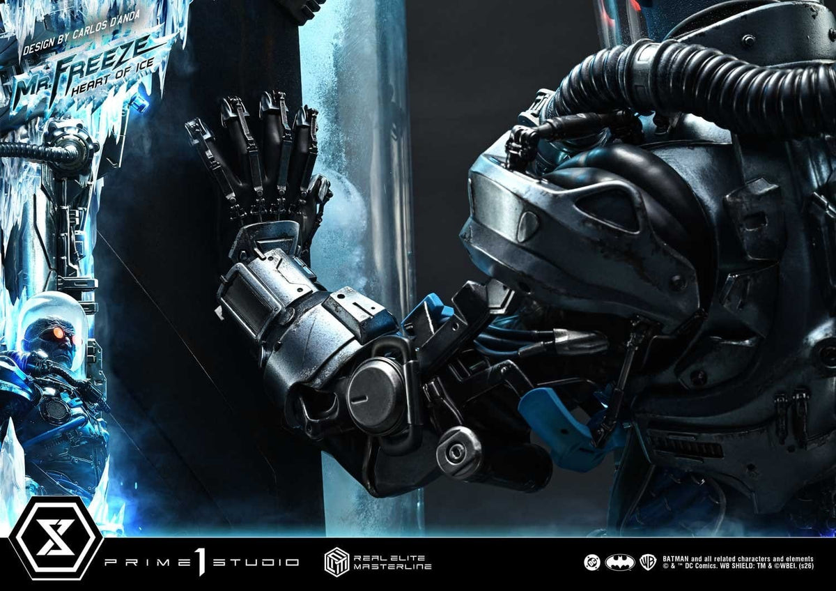 DC Comics Real Elite Masterline Series Statue 1/3 Batman (Comics) Mr. Freeze Heart of Ice (Design by Carlos D'Anda) Deluxe Bonus Version 82 cm