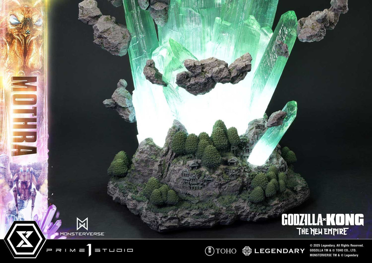 Godzilla x Kong: The New Empire Ultimate Diorama Masterline Series Statue Mothra 113 cm