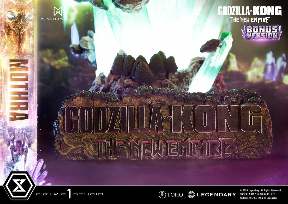 Godzilla x Kong: The New Empire Ultimate Diorama Masterline Series Statue Mothra Bonus Version 113 cm