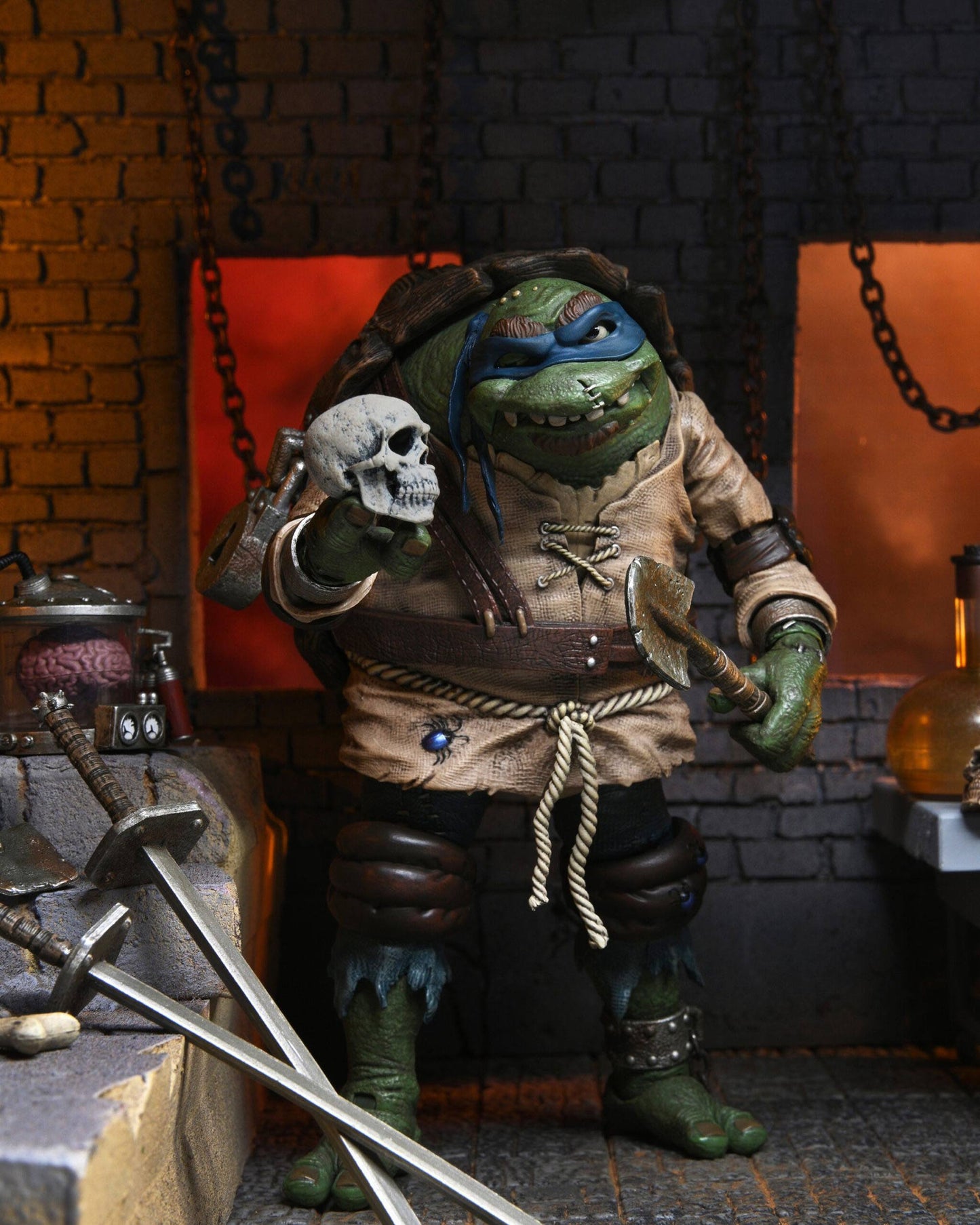 Ultimate Leonardo as The Hunchback Universal Monsters x Teenage Mutant Ninja Turtles