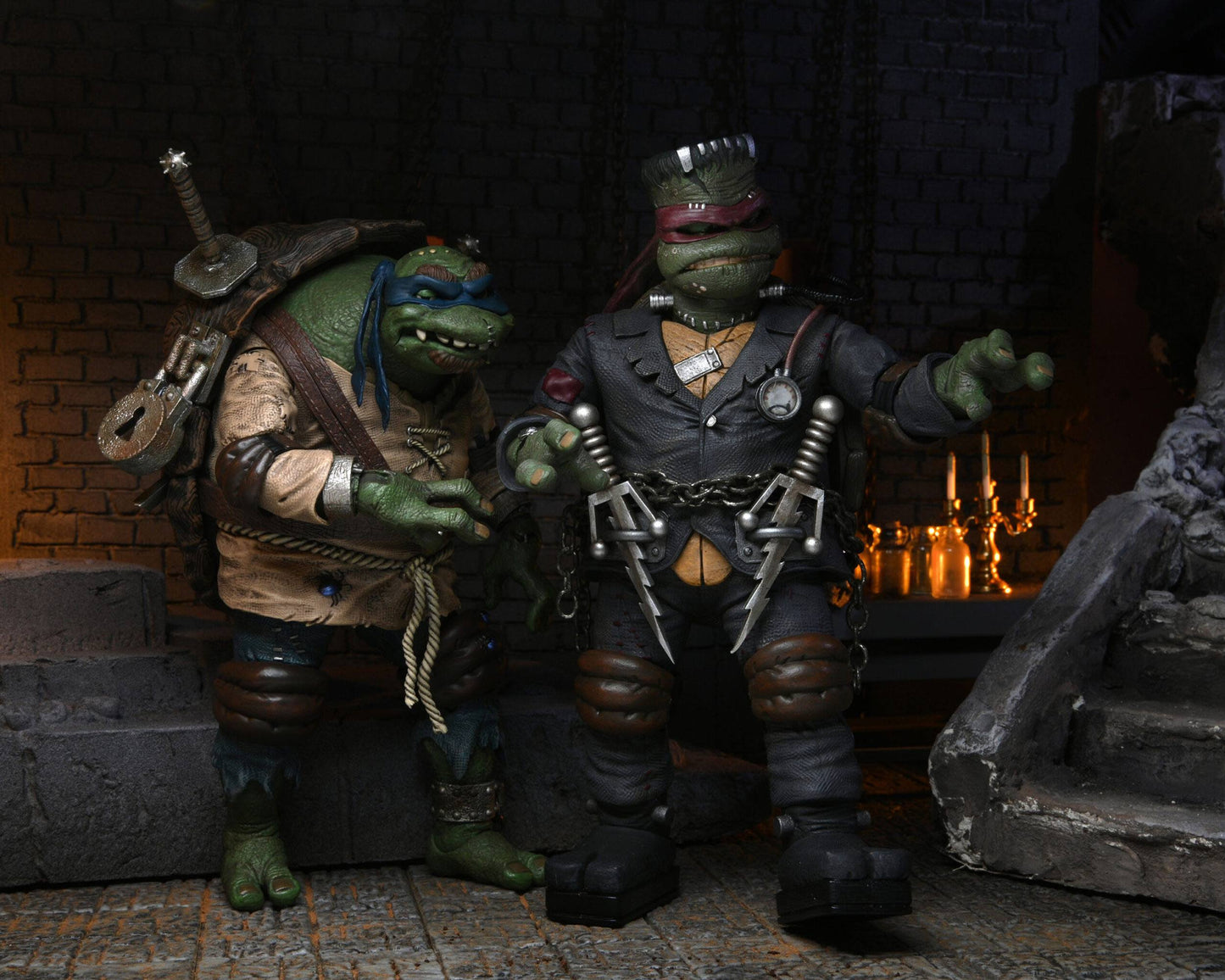 Ultimate Leonardo as The Hunchback Universal Monsters x Teenage Mutant Ninja Turtles