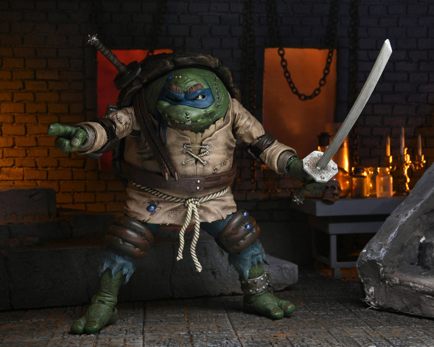 Ultimate Leonardo as The Hunchback Universal Monsters x Teenage Mutant Ninja Turtles