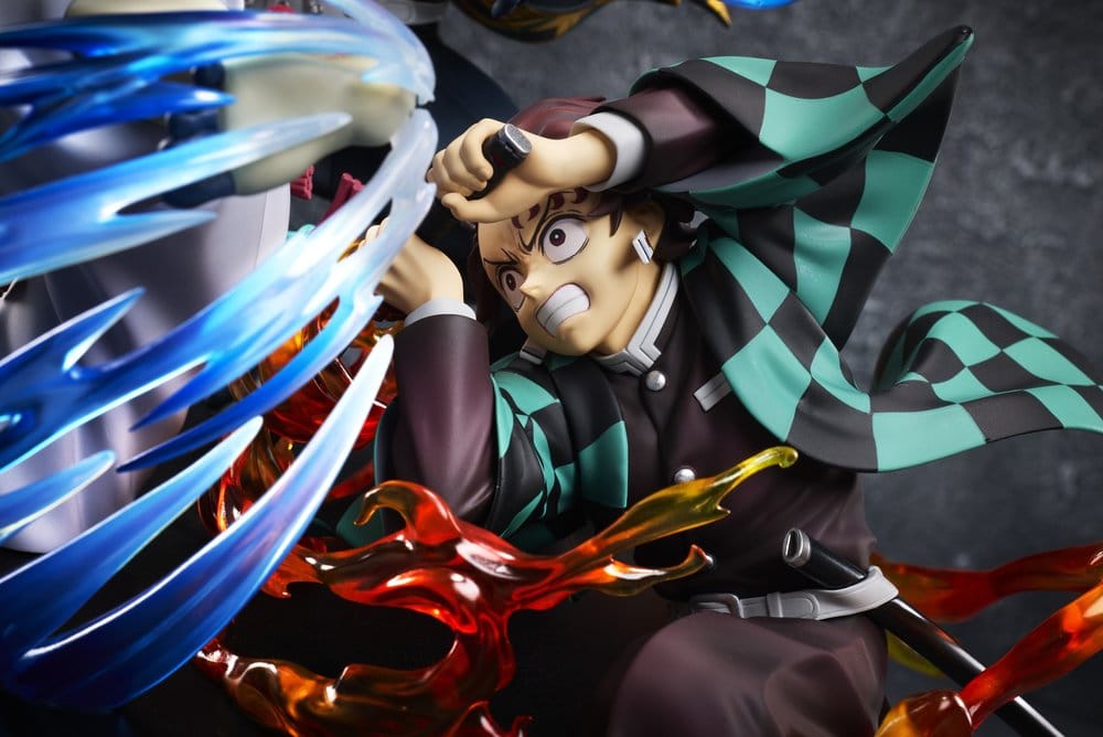 Demon Slayer: Kimetsu no Yaiba PVC Figure Tanjiro Kamado & Giyu Tomioka & Akaza 13 cm