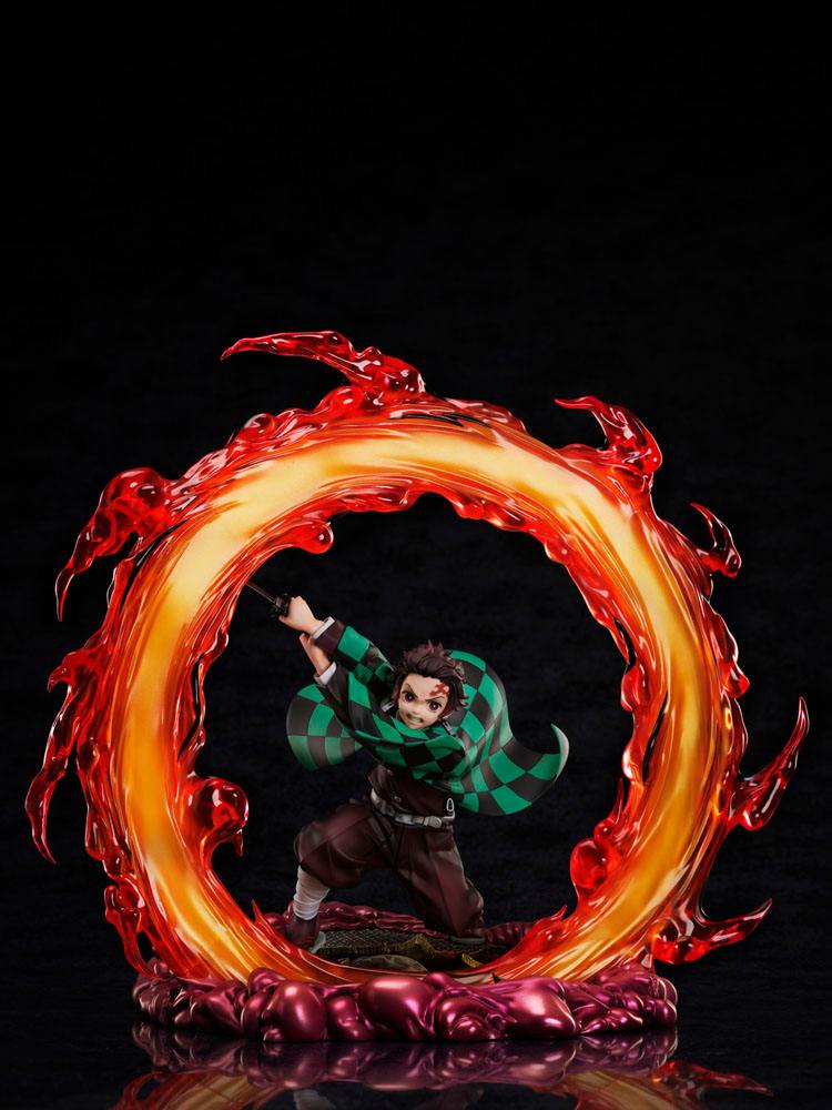 Demon Slayer: Kimetsu no Yaiba Statue 1/8 Tanjiro Kamado 28 cm