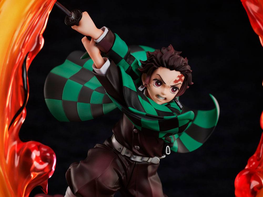 Demon Slayer: Kimetsu no Yaiba Statue 1/8 Tanjiro Kamado 28 cm