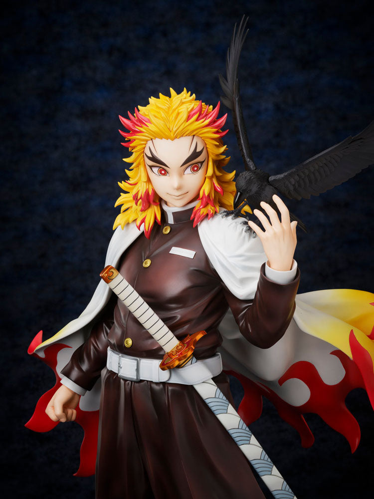 Demon Slayer: Kimetsu no Yaiba PVC Statue 1/7 Kyojuro Rengoku 45 cm