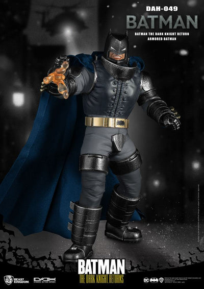 Batman The Dark Knight Returns Dynamic 8ction Heroes Action Figure 1/9 Armored Batman 21 cm