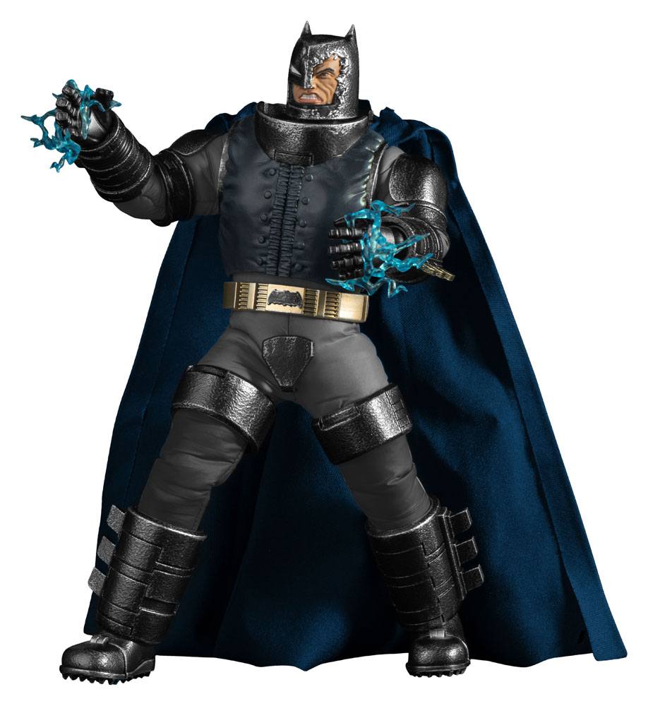 Batman The Dark Knight Returns Dynamic 8ction Heroes Action Figure 1/9 Armored Batman 21 cm