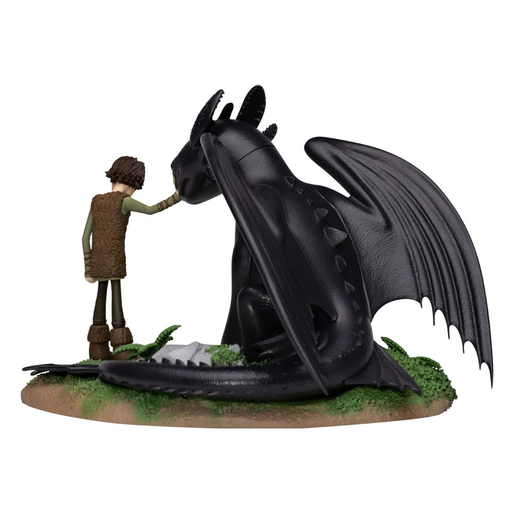 Dragons D-Stage PVC Diorama Toothless &amp; Hiccup 15 cm