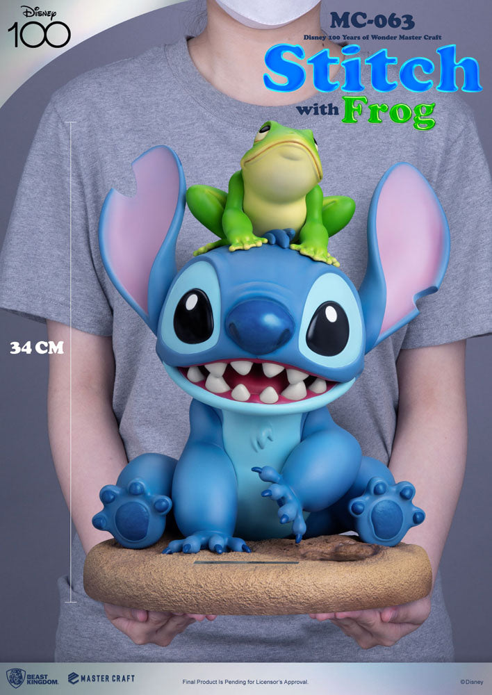 Disney 100th Master Craft Statue Stitch with Frog 34 cm