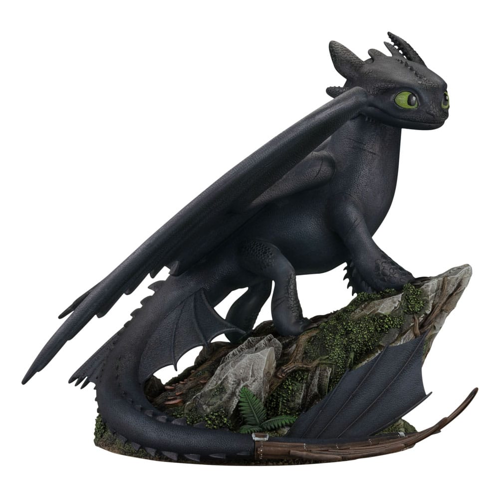 Dragons Master Craft Statue Standing Toothless 31 cm