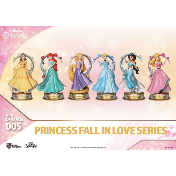 Disney: Princess Fall In Love Series - Ariel PVC Diorama