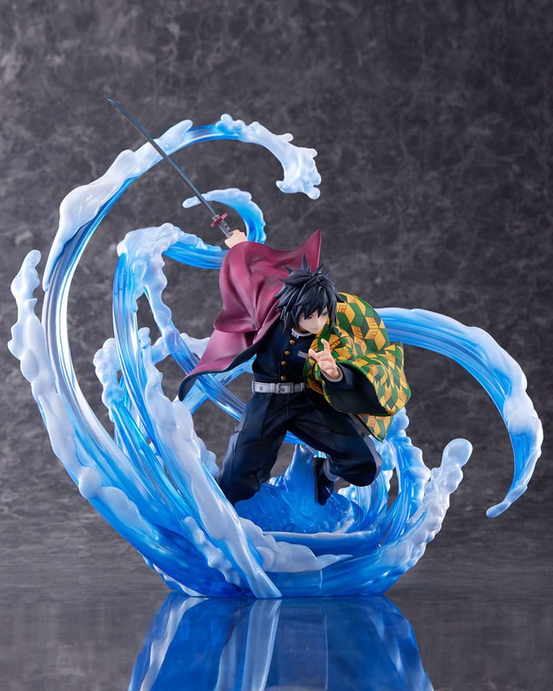 Demon Slayer: Kimetsu no Yaiba Statue 1/8 Giyu Tomioka DX Ver. 29 cm